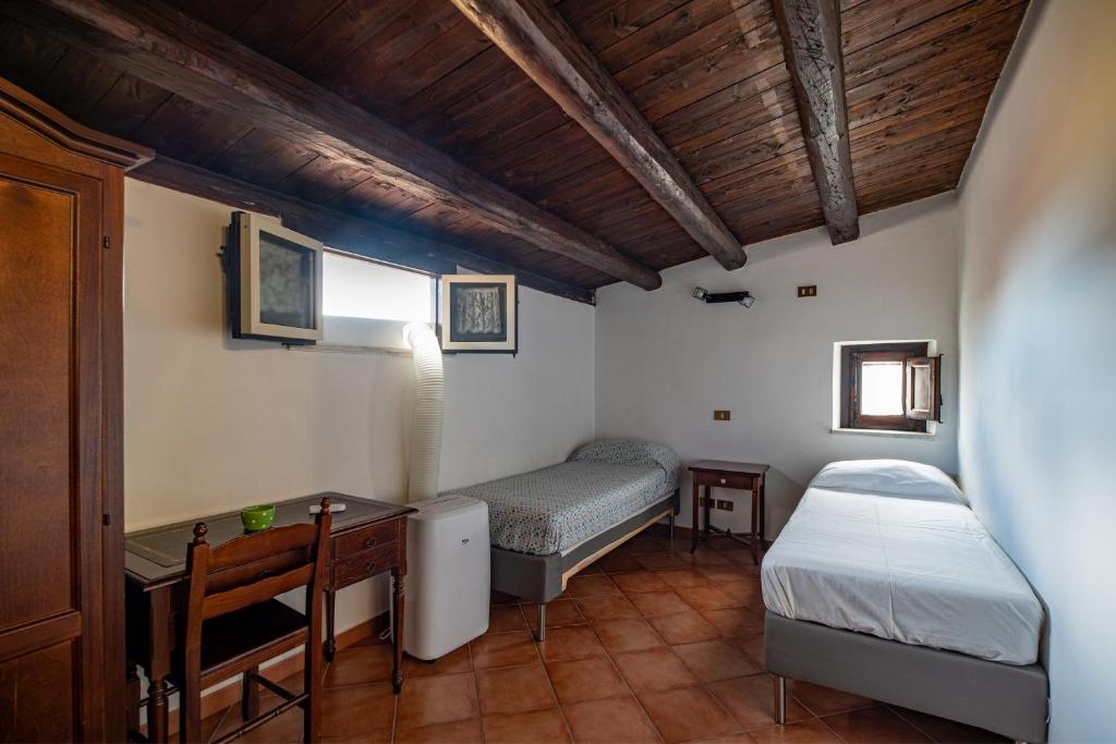 Large Historic apt in Palermo photo 3