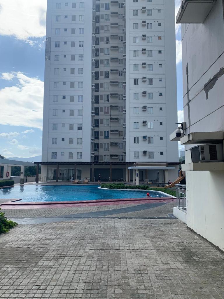 Condo in Avida tower IT park , Lahug Cebu city, Fully furnished photo 1