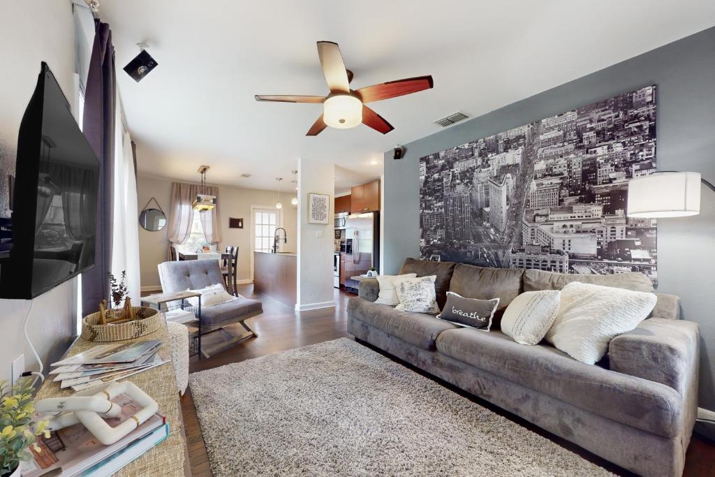 The Lakeland House photo 4