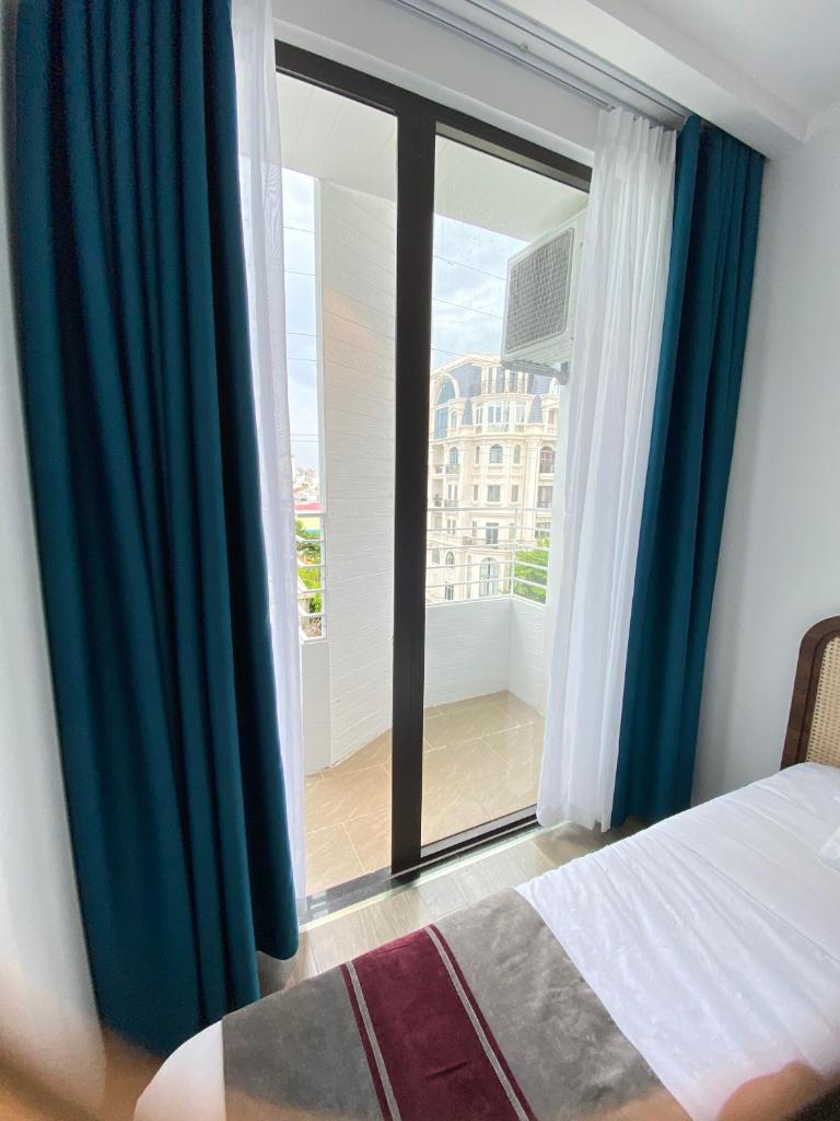 GOODTECH LUXURY Hotel & Apartment