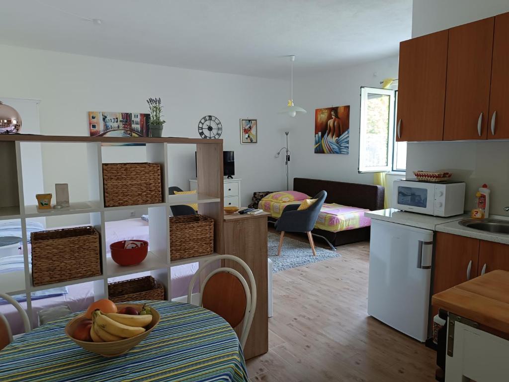 Anći photo 2