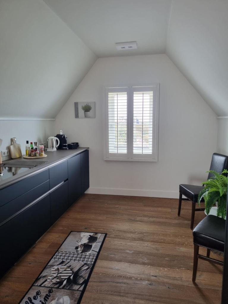 Penthouse Windkracht 10 aan het strand van Cadzand photo 2