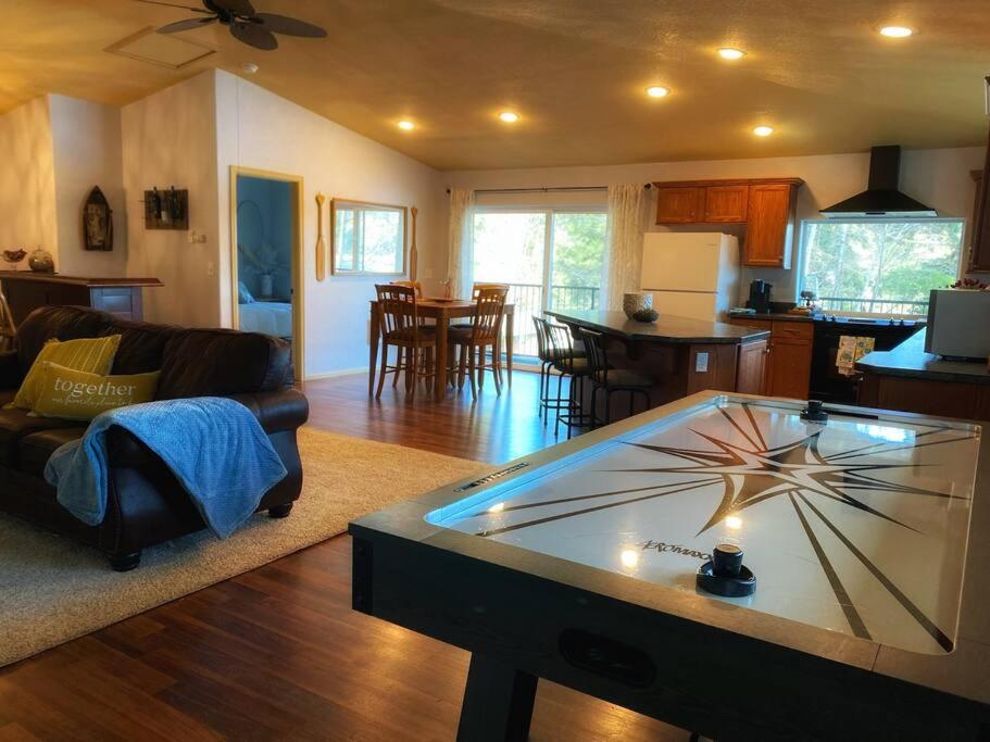 Hammersley Inlet- Oyster beach apt, Relaxing Views photo 1