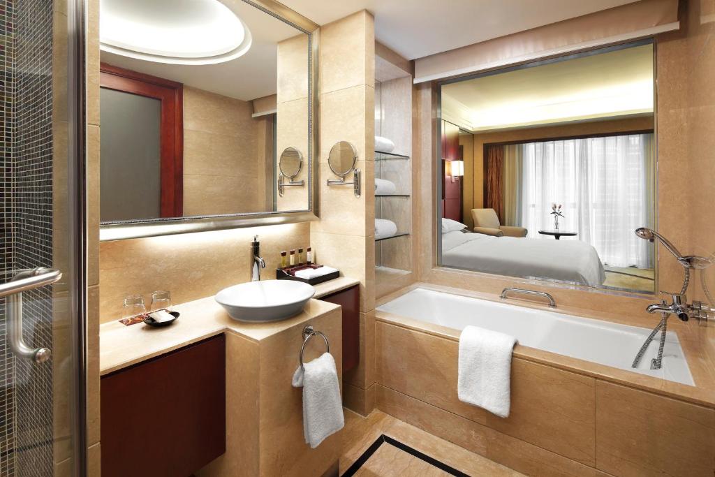 Sheraton Shenzhen Futian Hotel photo 4