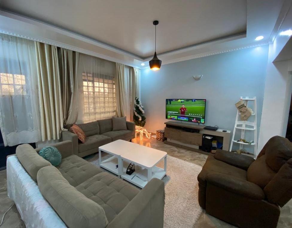 The Dama Home