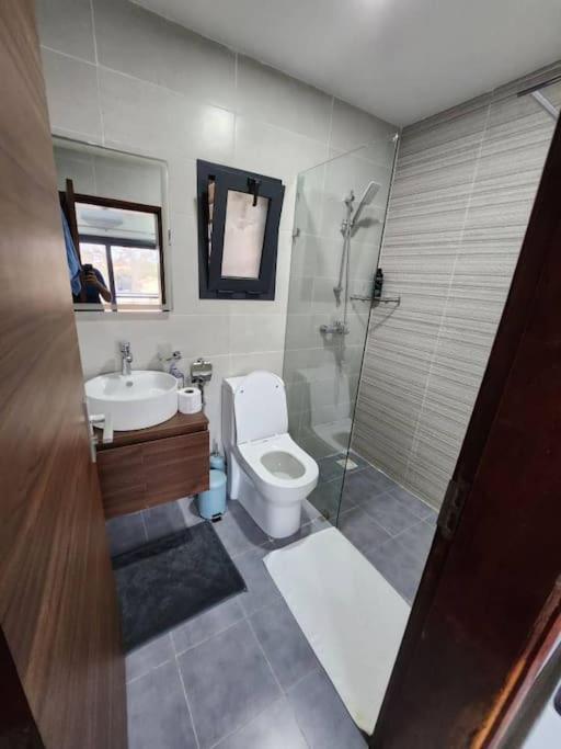 Elegant 1 bedroom apartment at Aquaview photo 3