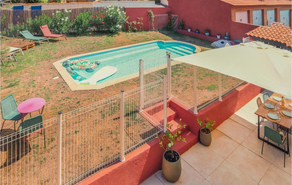 Awesome Home In Gignac-la-nerthe With Outdoor Swimming Pool And 5 Bedrooms photo 2