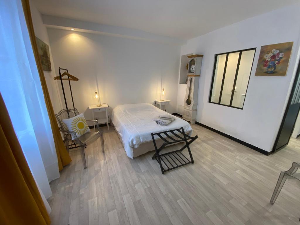Chambre & salle de bain privée - LV 33 photo 3