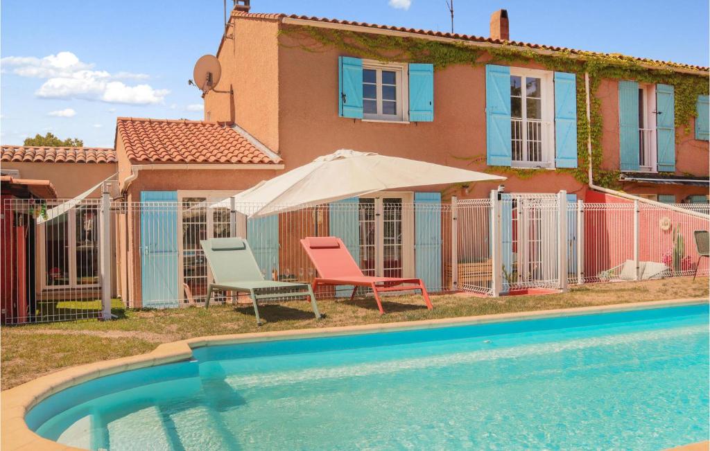 Awesome Home In Gignac-la-nerthe With Outdoor Swimming Pool And 5 Bedrooms
