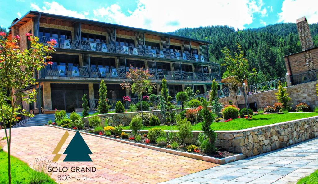 Solo Grand Boshuri Hotel Wellness Resort - Tap to explore photos