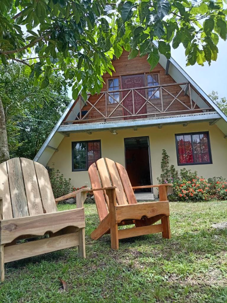 Hostal claire photo 1