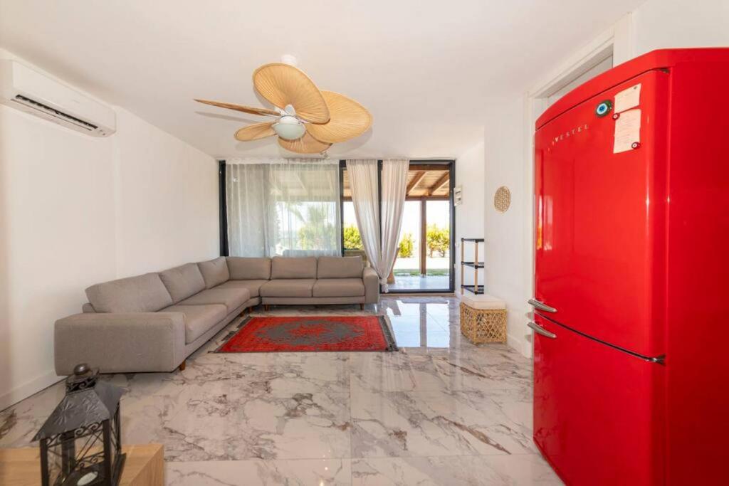 Pleasant Home with Shared Pool in Bodrum photo 2