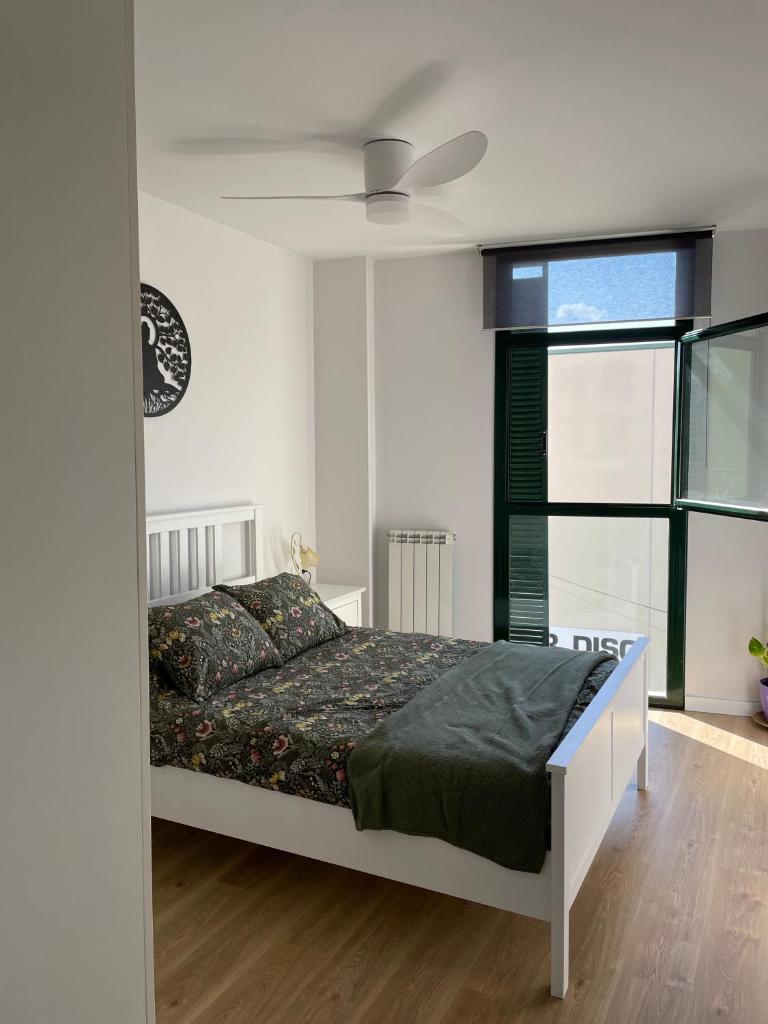 Acogedor apartamento Vallparadís con parking photo 1