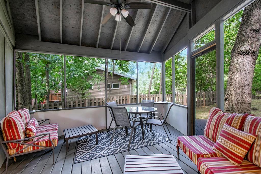 The Tulip Tree House photo 2