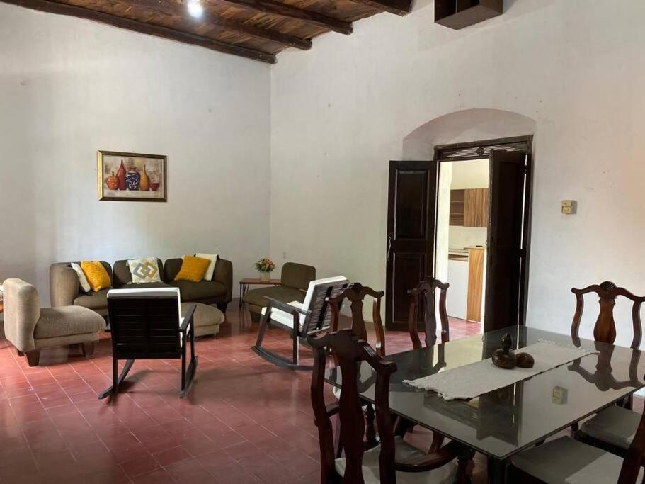 Casa Colonial photo 1