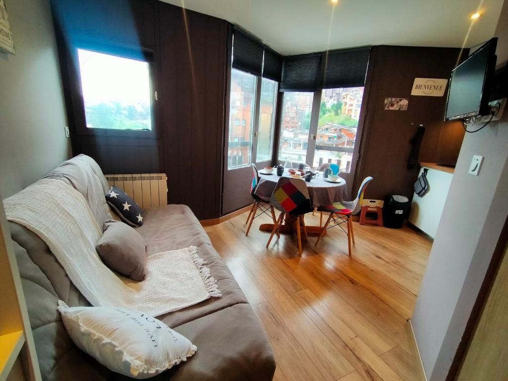 Studio Avoriaz, 1 pièce, 4 personnes - FR-1-633-74