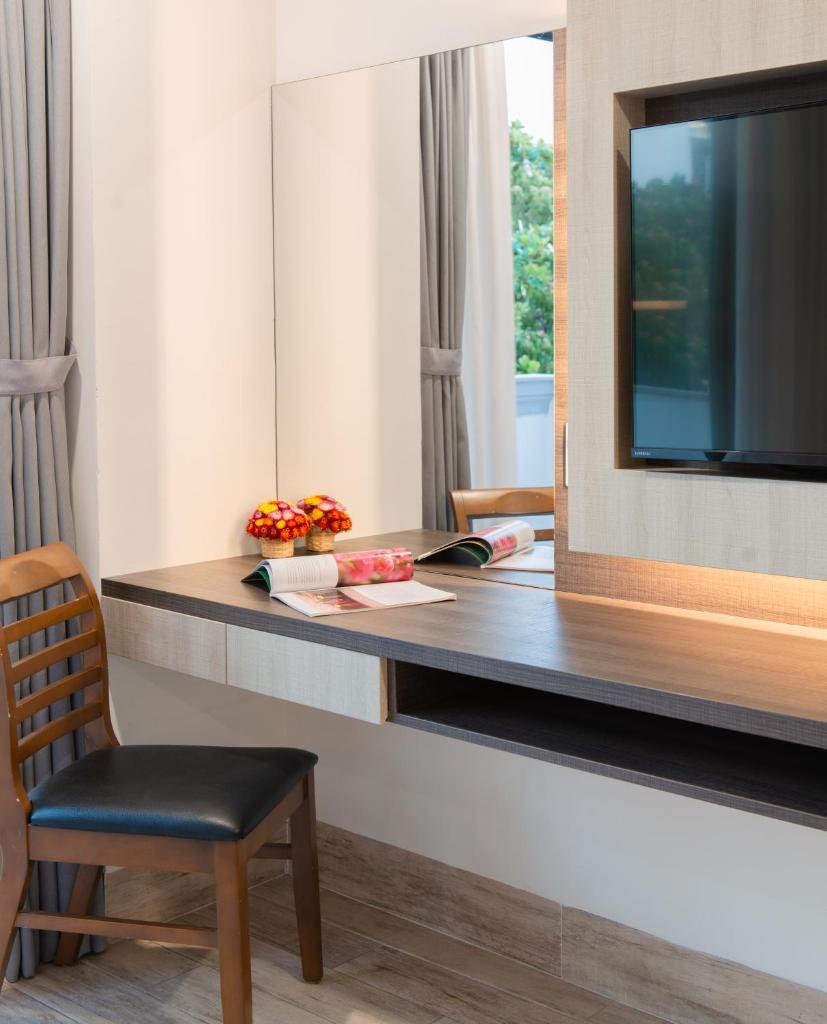 Seven Seas Hotel and Apartment