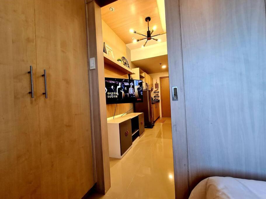Grass Residences 26th/F T3, Metro Manila