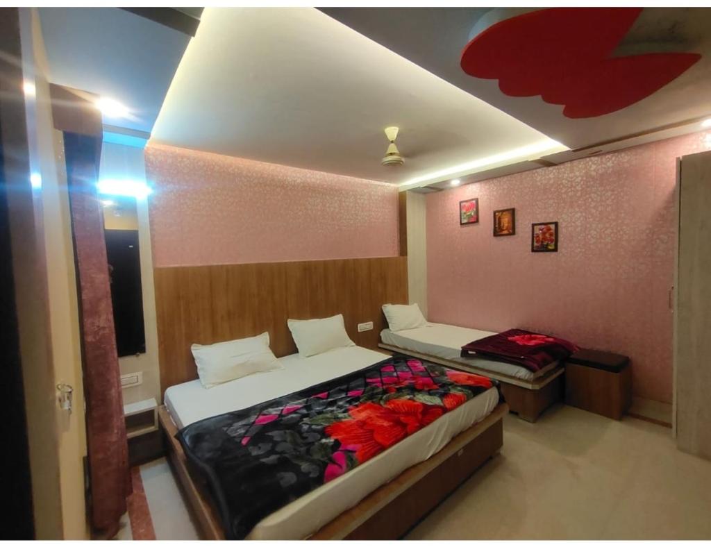 Hotel Anuj Residency, Chitrakoot photo 2