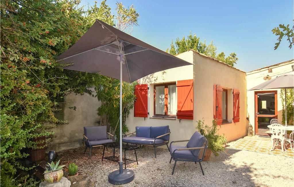 Stunning Home In Orange With Wifi And 1 Bedrooms