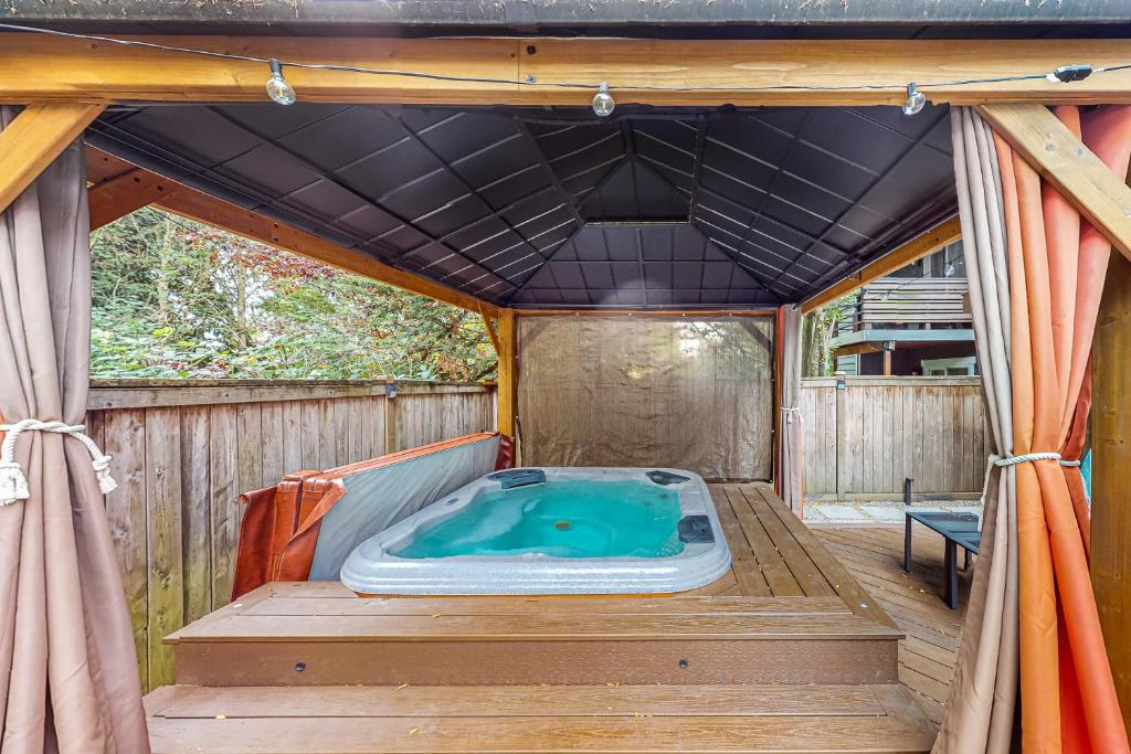 Woodin-villa photo 1