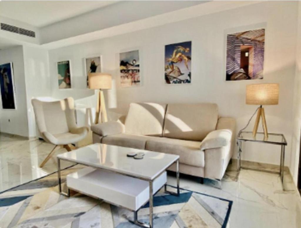 Modern 2-Bed Seaside Apartment in Casares Costa photo 1
