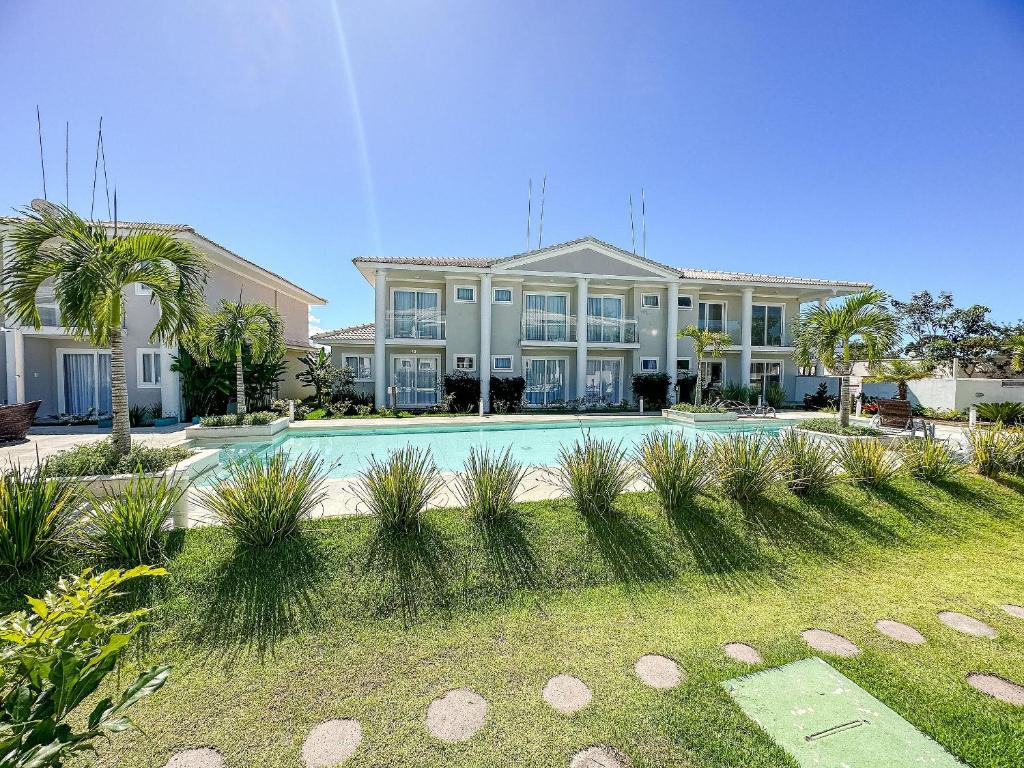 Próximo a trilha ecologica da praia da pitinga(Arraial D'Ajuda), com uma bela piscina, sauna, segurança 24hrs, internet privativa 300MBPS com localização privilegiada em Arraial D'Ajuda photo 2