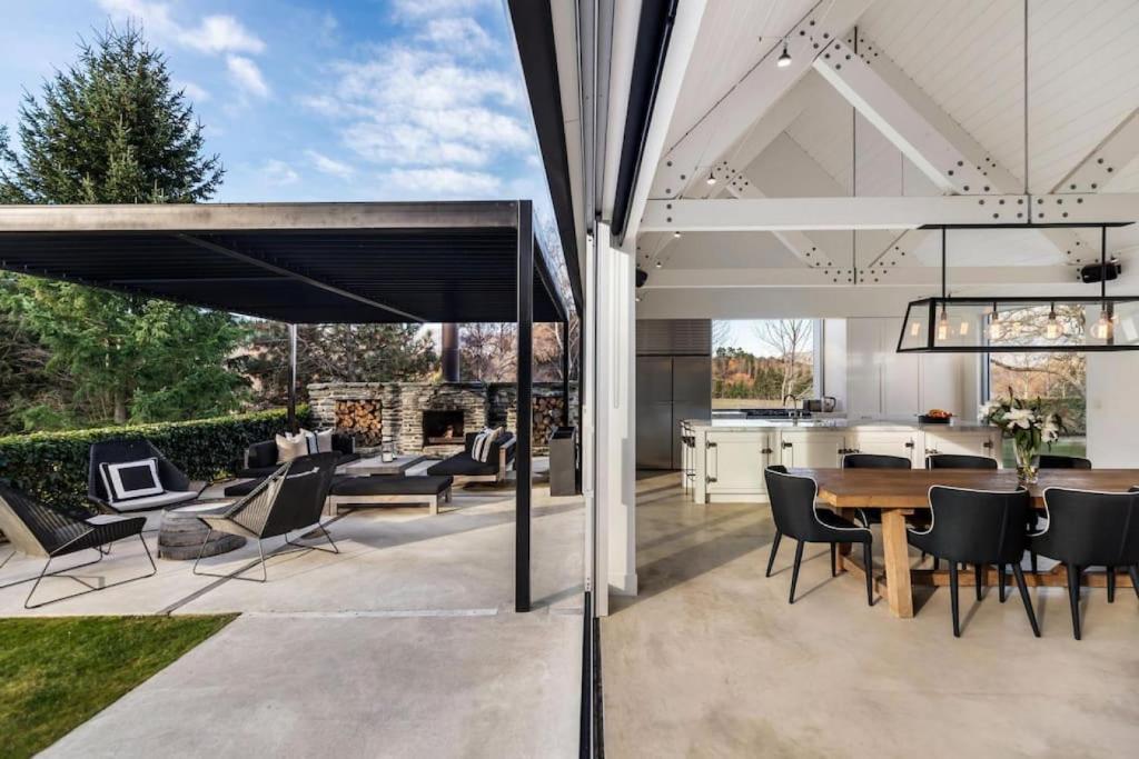 Arrow Wood - Minutes to Arrowtown, Golf and Wineries - Luxury Living photo 4