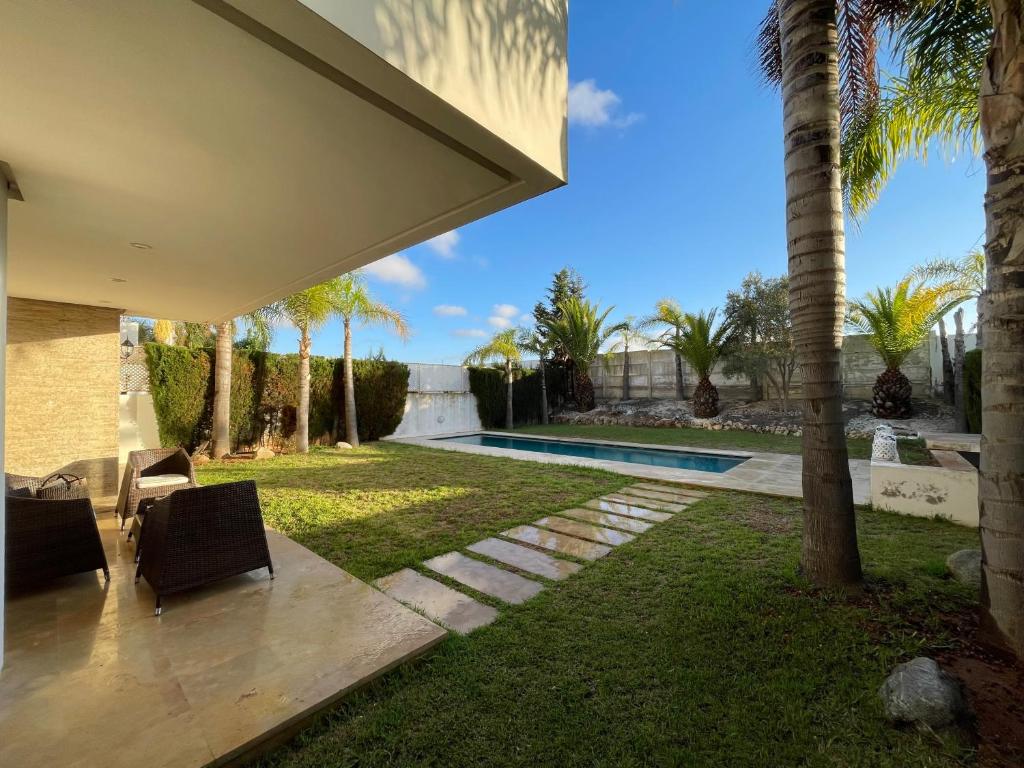 Luxury Villa Oasis, Bouznika Bay