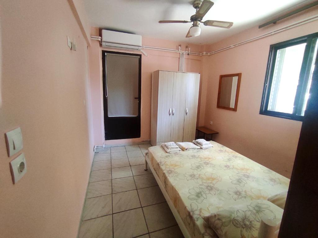 Niki's house photo 1