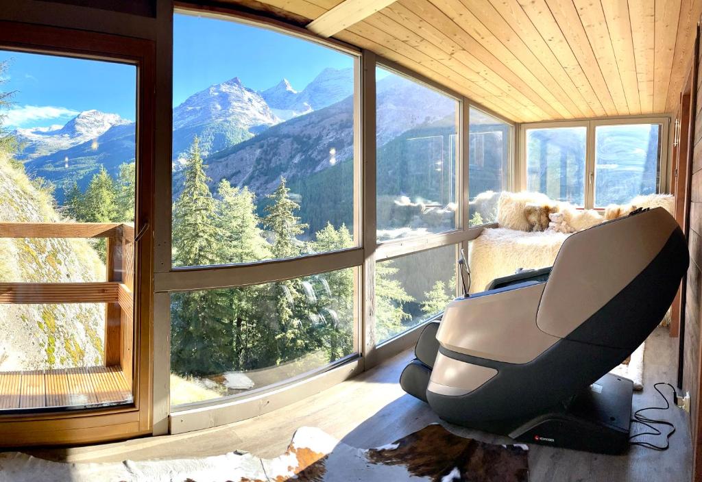 Stirling Luxury Chalet photo 3