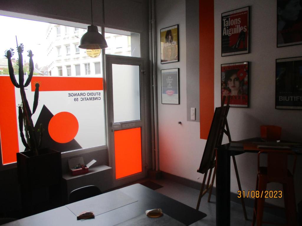 STUDIO ORANGE CINEMATIC 59 photo 4