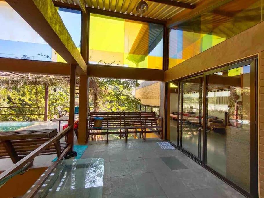 Greenescape villa at Kensville Golf living photo 3