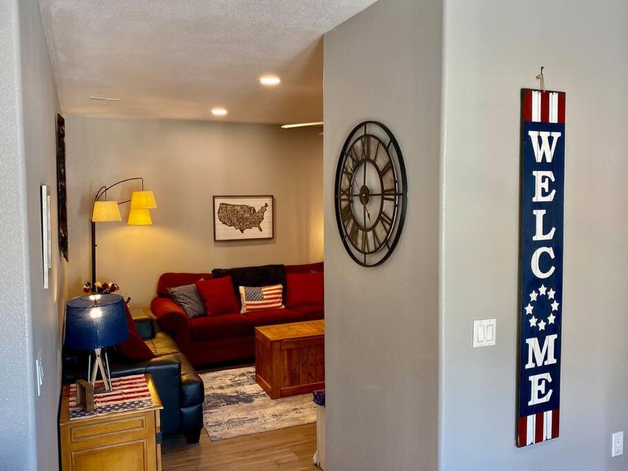 Eagle Nest River Views Hot Tub Games Sleeps 6 photo 2