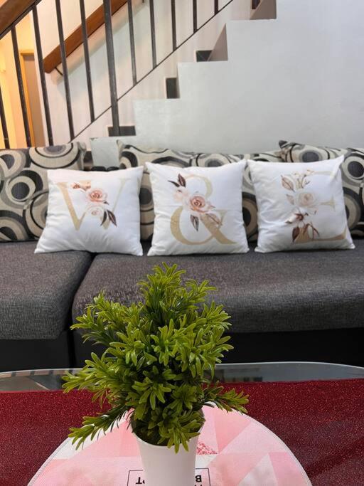 Cozy Home #8BR#18pax – in the Heart of Ayer Itam