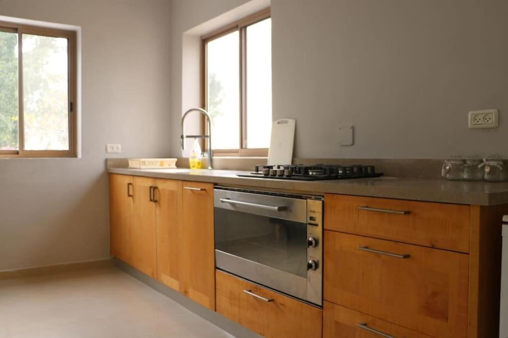 Lahav Suite photo 2