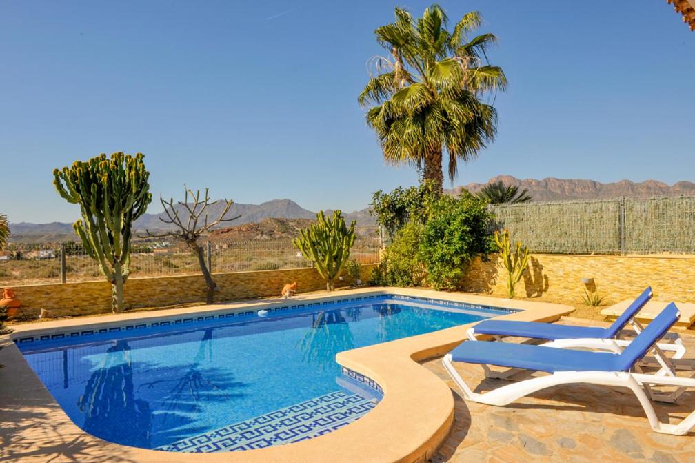Villa with private pool and sea view photo 4