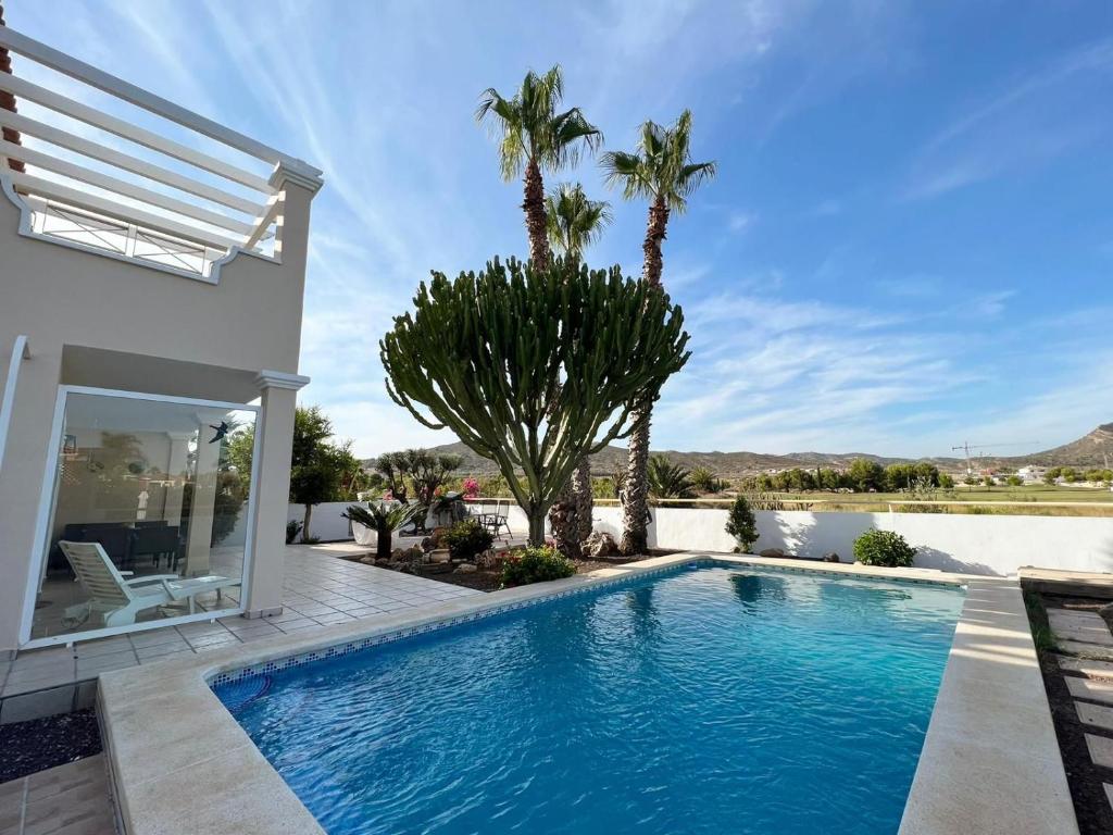 Villa Hermosa with a private pool photo 1