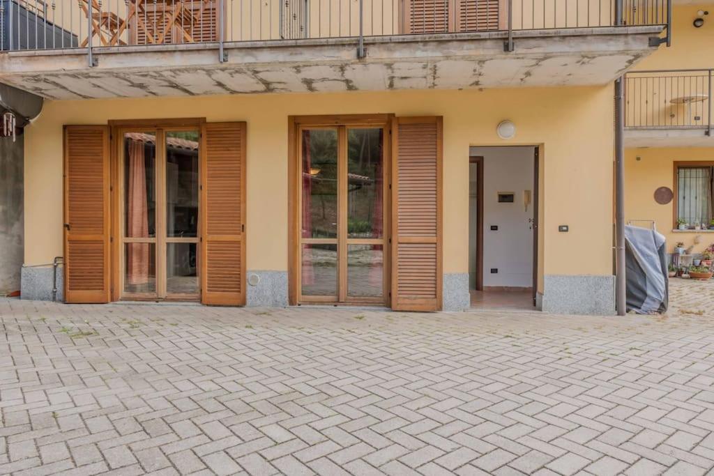 [relax in nature and lake] free parking, Varese