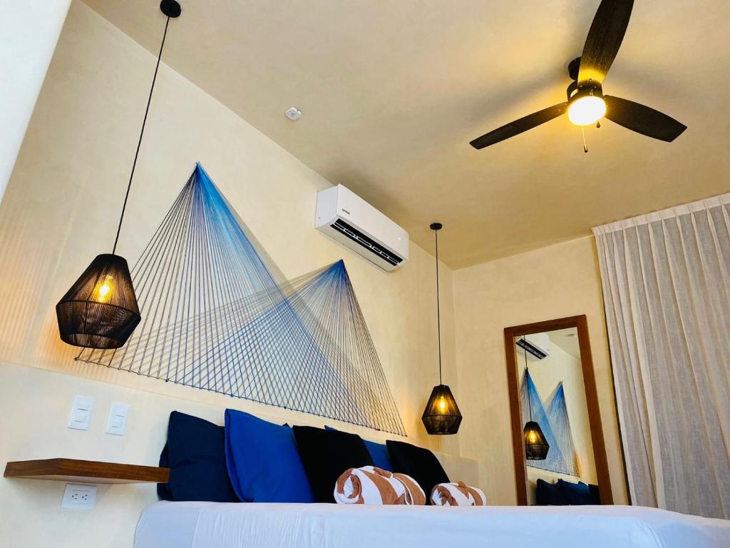 Sunsteps suite pyramids photo 4