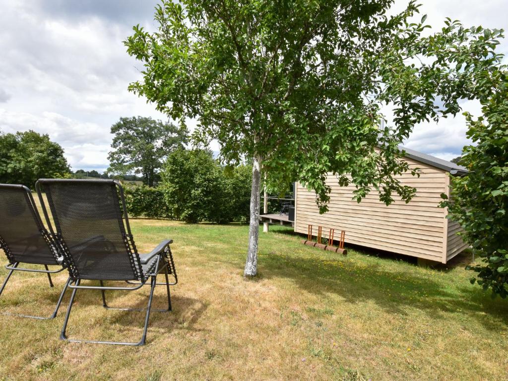 Beautiful holiday home in the middle of nature photo 3