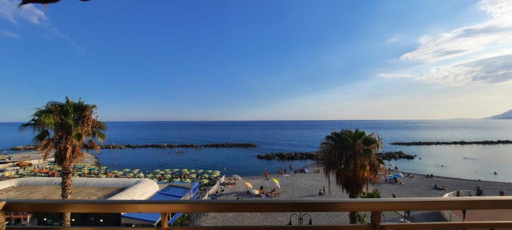 Casa Anna appartamento fronte mare Ventimiglia photo 2