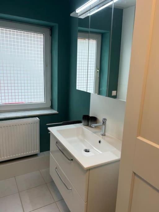 Schönes Studio mit Küche, frisch renoviert photo 4