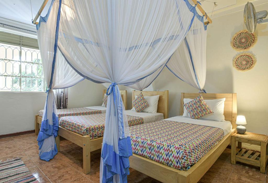 Cycad Entebbe Guest House photo 4