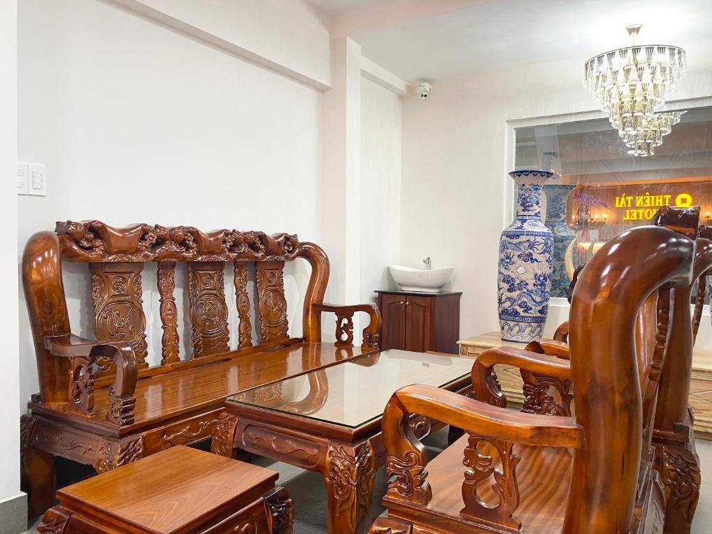 Thiên Tài Hotel