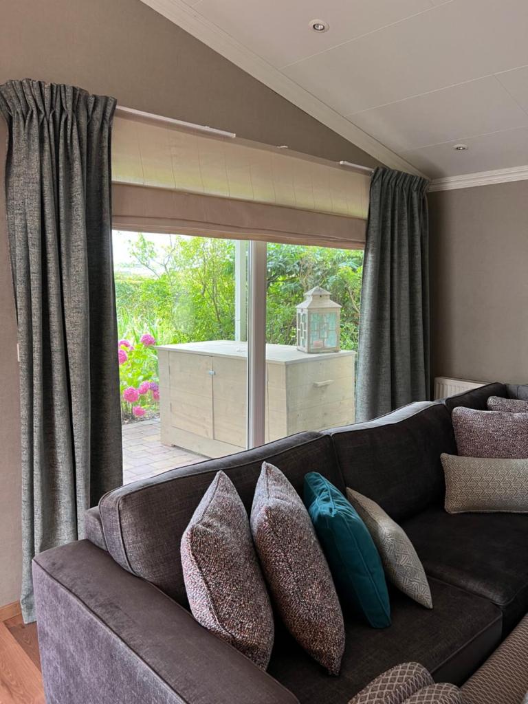 WHITE BEACH HOUSE photo 4