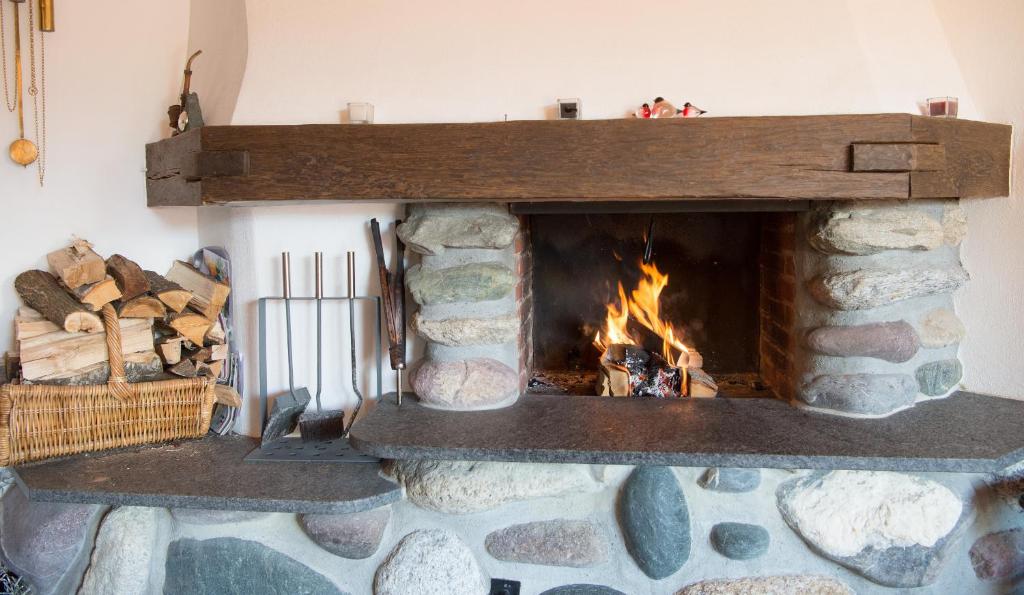 Holiday flat with Jacuzzi for 6 persons-Lenzerheide photo 3