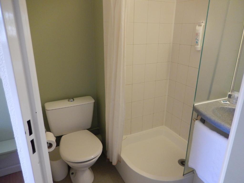 ibis Budget Pau Est photo 4