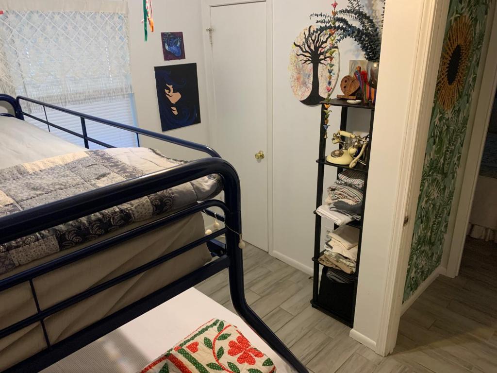 Little Covington Home photo 2