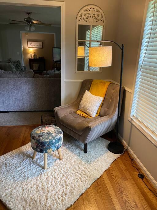 Quiet Kennesaw 3BR home - close to KSU, Lakepoint photo 3